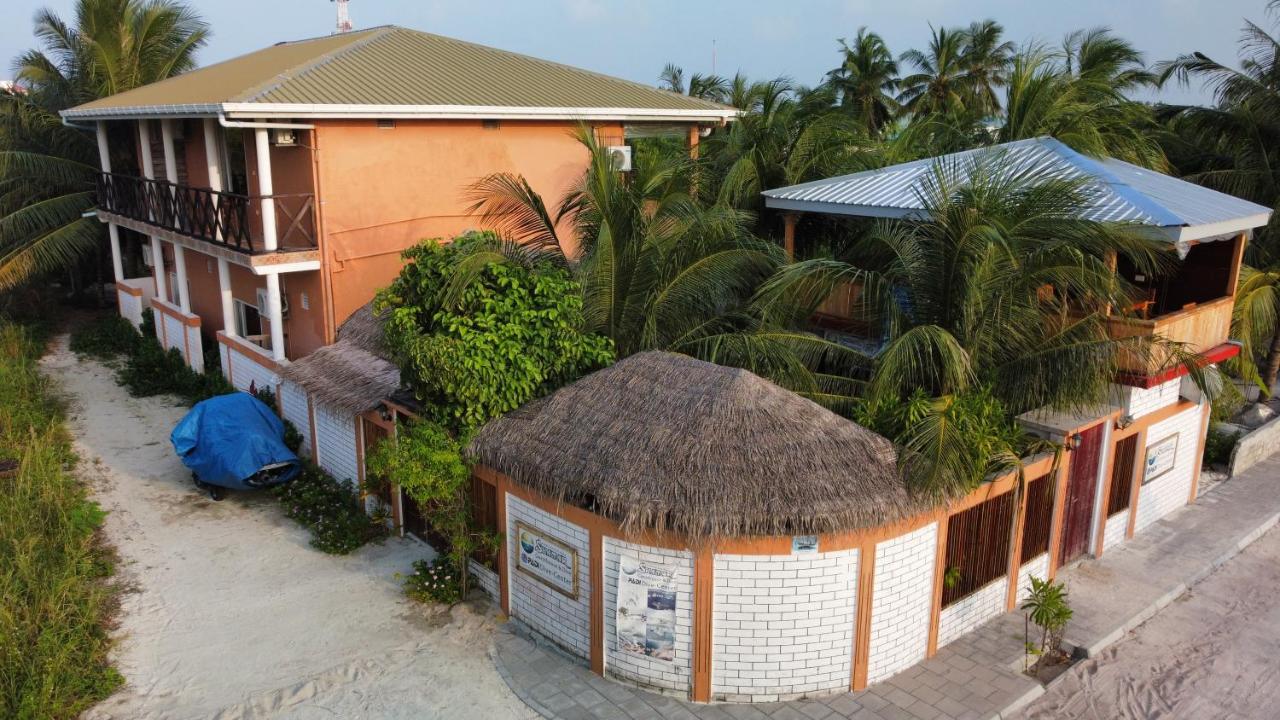 Shamar Guesthouse & Dive Maamigili Island Ngoại thất bức ảnh