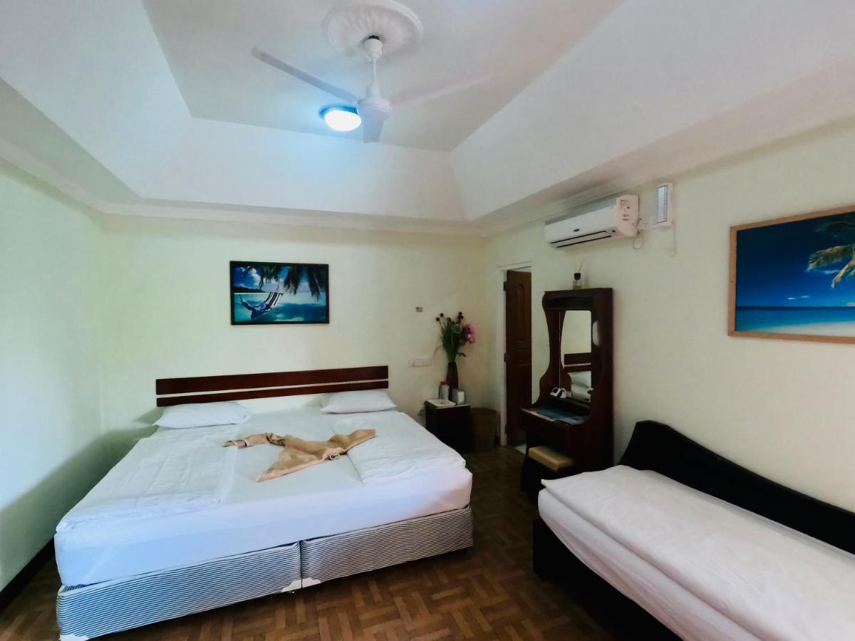 Shamar Guesthouse & Dive Maamigili Island Ngoại thất bức ảnh