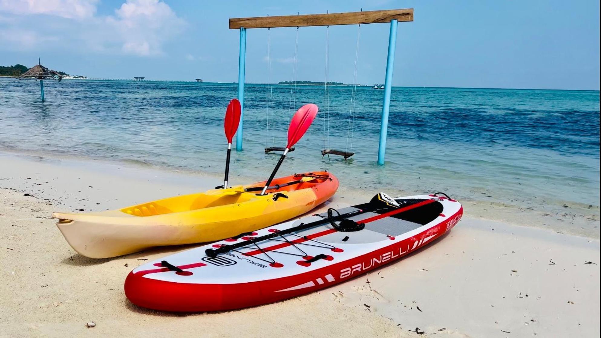Shamar Guesthouse & Dive Maamigili Island Ngoại thất bức ảnh