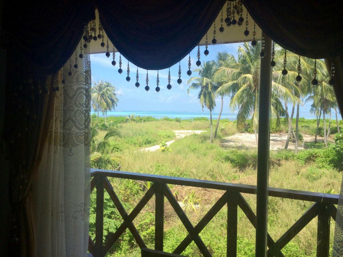 Shamar Guesthouse & Dive Maamigili Island Ngoại thất bức ảnh