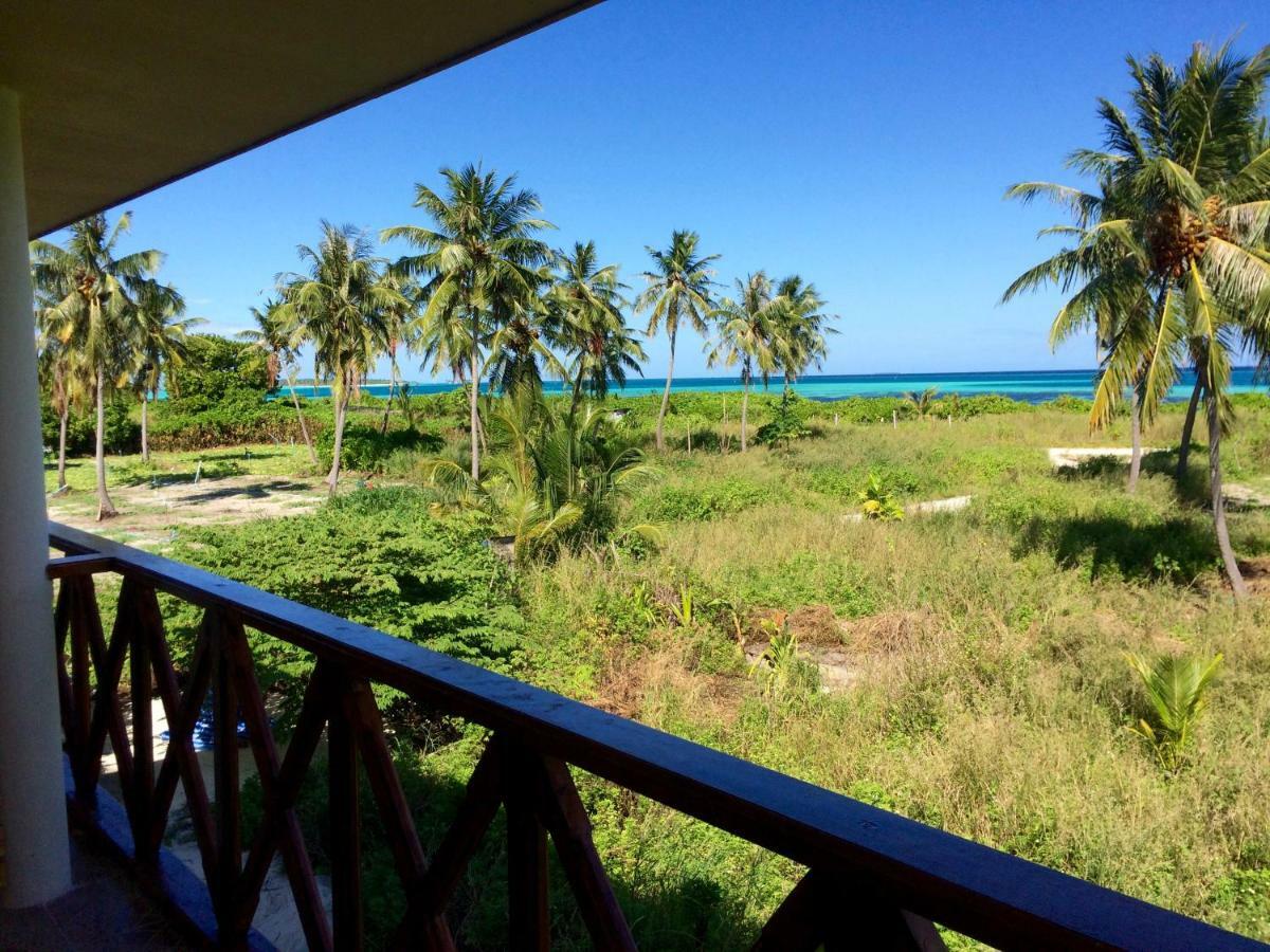Shamar Guesthouse & Dive Maamigili Island Ngoại thất bức ảnh